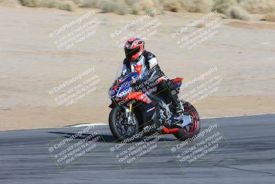 media/Feb-04-2024-SoCal Trackdays (Sun) [[91d6515b1d]]/4-Bowl Backside (11am)/